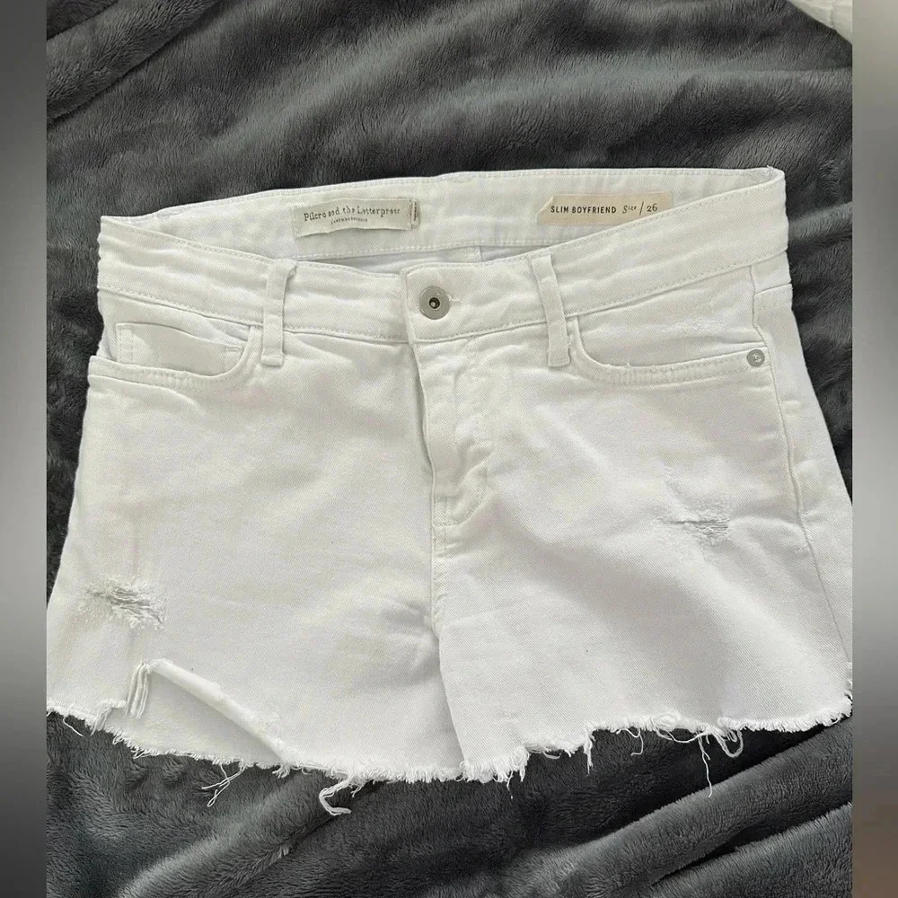 Pilcro and the Letterpress Anthropologie Slim Boyfriend Shorts size 26 white - Picture 1 of 5